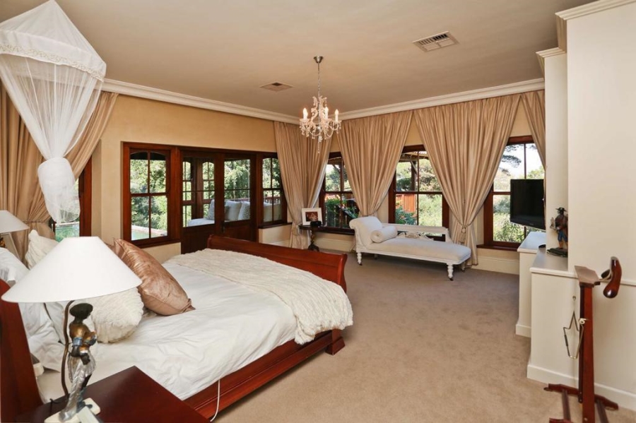 To Let 5 Bedroom Property for Rent in Ruyteplaats Western Cape